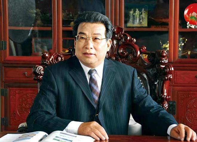 坐拥身价4770亿一位外地老板闯进前三mg不朽情缘山东2025年十大富豪揭晓(图10)